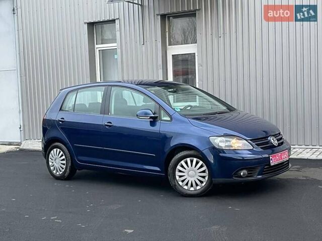 Синий Фольксваген Гольф Плюс, объемом двигателя 0 л и пробегом 185 тыс. км за 5000 $, фото 2 на Automoto.ua