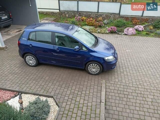 Синий Фольксваген Гольф Плюс, объемом двигателя 1.6 л и пробегом 156 тыс. км за 6100 $, фото 28 на Automoto.ua