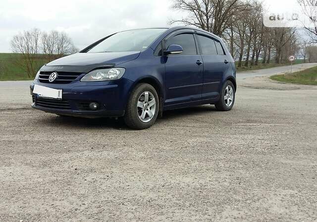 Синій Фольксваген Golf Plus, об'ємом двигуна 1.4 л та пробігом 284 тис. км за 5200 $, фото 3 на Automoto.ua