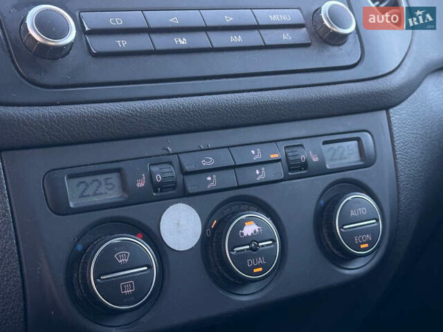 Синий Фольксваген Гольф Плюс, объемом двигателя 1.4 л и пробегом 172 тыс. км за 5450 $, фото 11 на Automoto.ua