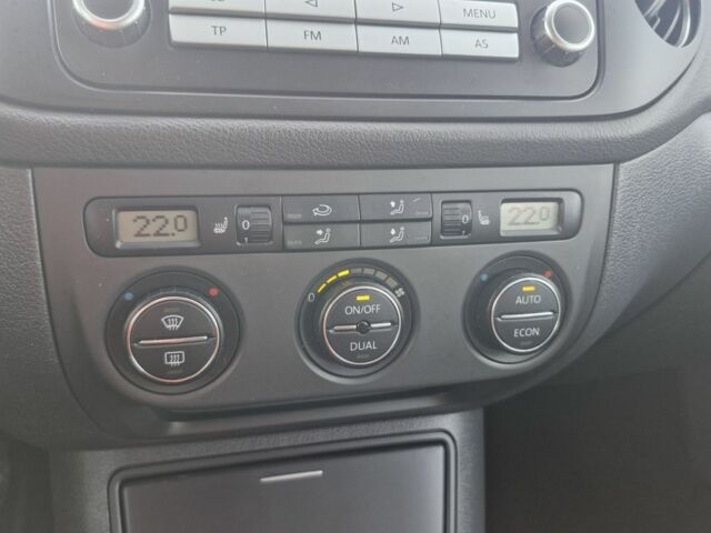 Синий Фольксваген Гольф Плюс, объемом двигателя 1.4 л и пробегом 269 тыс. км за 5900 $, фото 21 на Automoto.ua