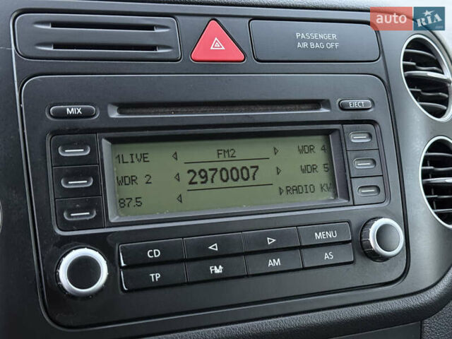 Синий Фольксваген Гольф Плюс, объемом двигателя 1.4 л и пробегом 172 тыс. км за 4999 $, фото 18 на Automoto.ua