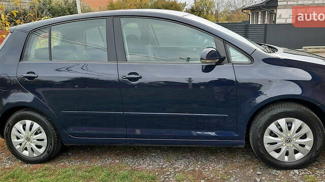 Синий Фольксваген Гольф Плюс, объемом двигателя 1.6 л и пробегом 207 тыс. км за 5350 $, фото 6 на Automoto.ua