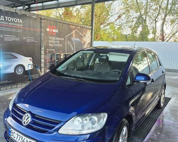Синий Фольксваген Гольф Плюс, объемом двигателя 1.6 л и пробегом 140 тыс. км за 7500 $, фото 1 на Automoto.ua