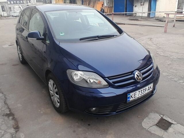 Синій Фольксваген Golf Plus, об'ємом двигуна 1.4 л та пробігом 230 тис. км за 5600 $, фото 12 на Automoto.ua