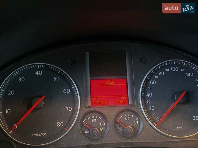 Синий Фольксваген Гольф Плюс, объемом двигателя 1.6 л и пробегом 212 тыс. км за 6000 $, фото 31 на Automoto.ua