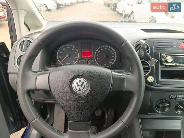 Фольксваген Гольф Плюс 2006 в Николаеве на Automoto.ua Синий Фольксваген Гольф Плюс, объемом двигателя 1.39 л и пробегом 251 тыс. км за 5999 $, фото 4 на Automoto.ua