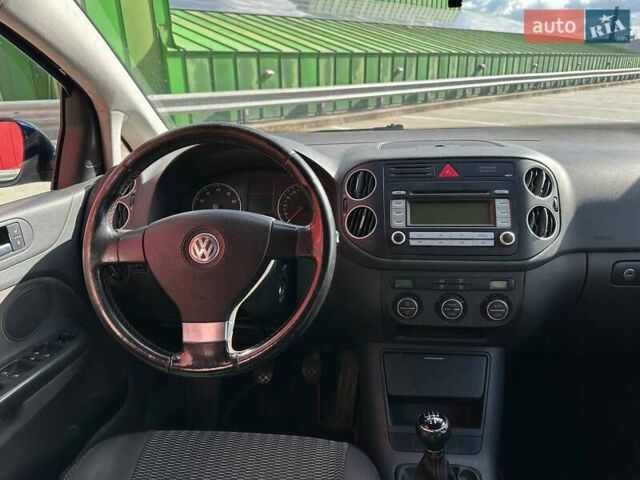Синій Фольксваген Golf Plus, об'ємом двигуна 1.6 л та пробігом 191 тис. км за 5490 $, фото 13 на Automoto.ua