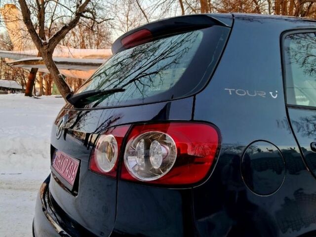 Синий Фольксваген Гольф Плюс, объемом двигателя 1.4 л и пробегом 183 тыс. км за 5800 $, фото 4 на Automoto.ua