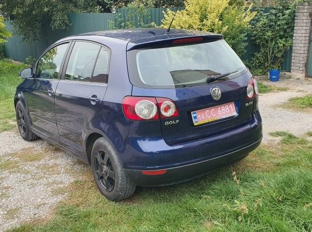 Синий Фольксваген Гольф Плюс, объемом двигателя 0 л и пробегом 186 тыс. км за 5500 $, фото 3 на Automoto.ua