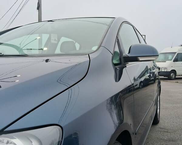 Синий Фольксваген Гольф Плюс, объемом двигателя 0 л и пробегом 182 тыс. км за 5850 $, фото 3 на Automoto.ua