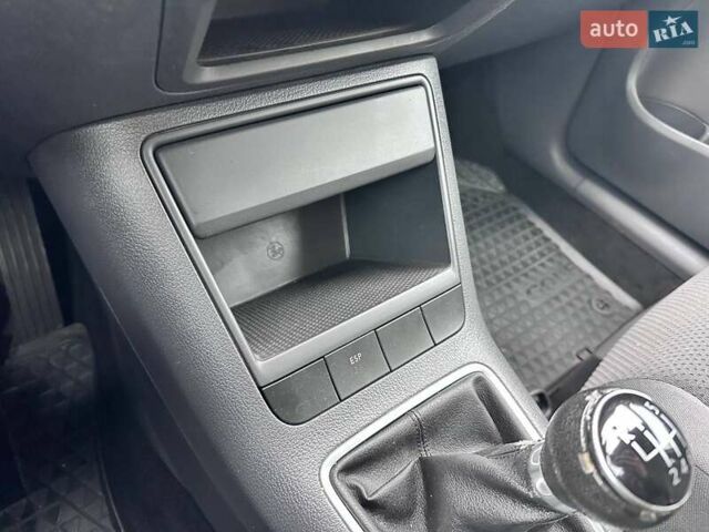 Синий Фольксваген Гольф Плюс, объемом двигателя 1.6 л и пробегом 207 тыс. км за 6200 $, фото 14 на Automoto.ua