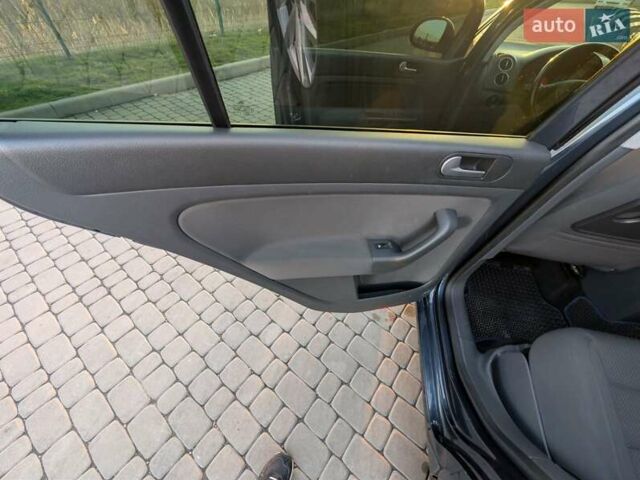 Синій Фольксваген Golf Plus, об'ємом двигуна 1.4 л та пробігом 219 тис. км за 6500 $, фото 17 на Automoto.ua