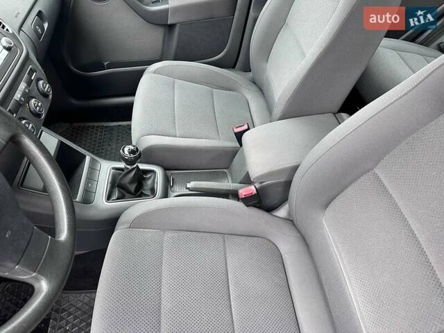 Синий Фольксваген Гольф Плюс, объемом двигателя 1.6 л и пробегом 207 тыс. км за 6200 $, фото 37 на Automoto.ua