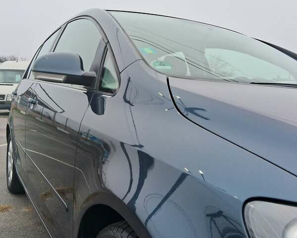 Синий Фольксваген Гольф Плюс, объемом двигателя 0 л и пробегом 182 тыс. км за 5850 $, фото 4 на Automoto.ua