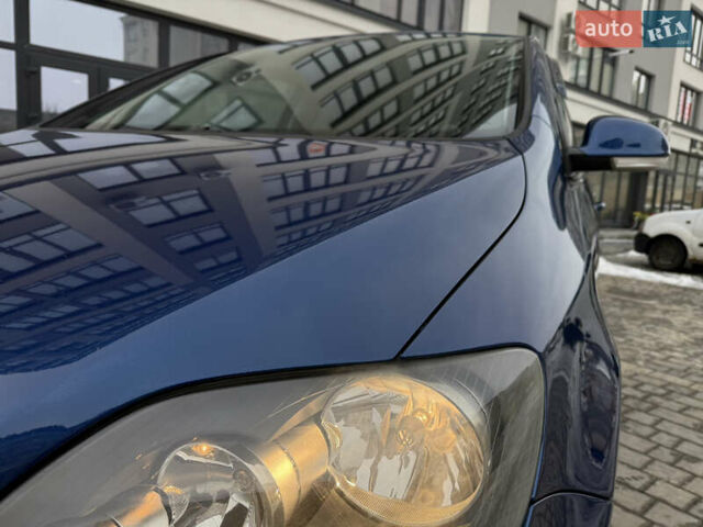 Синій Фольксваген Golf Plus, об'ємом двигуна 1.6 л та пробігом 303 тис. км за 6850 $, фото 17 на Automoto.ua