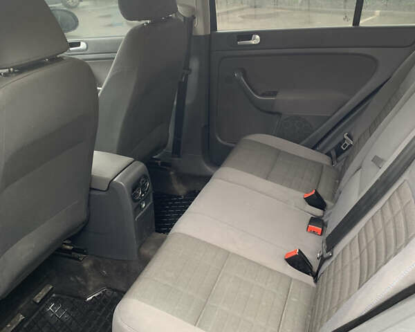 Синий Фольксваген Гольф Плюс, объемом двигателя 1.4 л и пробегом 350 тыс. км за 4750 $, фото 10 на Automoto.ua