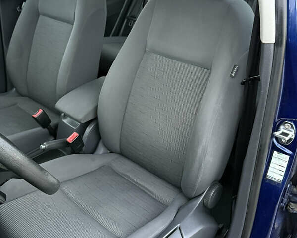 Синий Фольксваген Гольф Плюс, объемом двигателя 1.4 л и пробегом 172 тыс. км за 4999 $, фото 14 на Automoto.ua