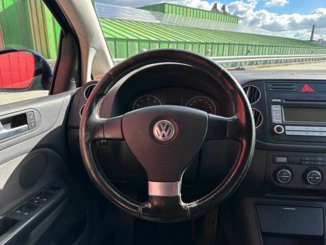 Синий Фольксваген Гольф Плюс, объемом двигателя 1.6 л и пробегом 191 тыс. км за 5490 $, фото 14 на Automoto.ua