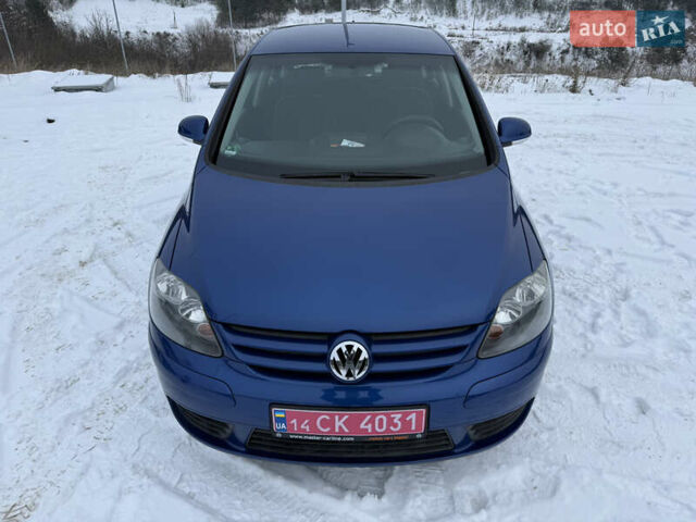 Синій Фольксваген Golf Plus, об'ємом двигуна 1.6 л та пробігом 202 тис. км за 5600 $, фото 38 на Automoto.ua