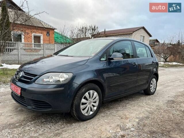 Синій Фольксваген Golf Plus, об'ємом двигуна 0 л та пробігом 200 тис. км за 4999 $, фото 4 на Automoto.ua