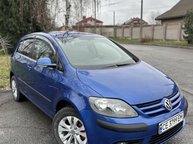 Синий Фольксваген Гольф Плюс, объемом двигателя 1.6 л и пробегом 303 тыс. км за 5350 $, фото 3 на Automoto.ua