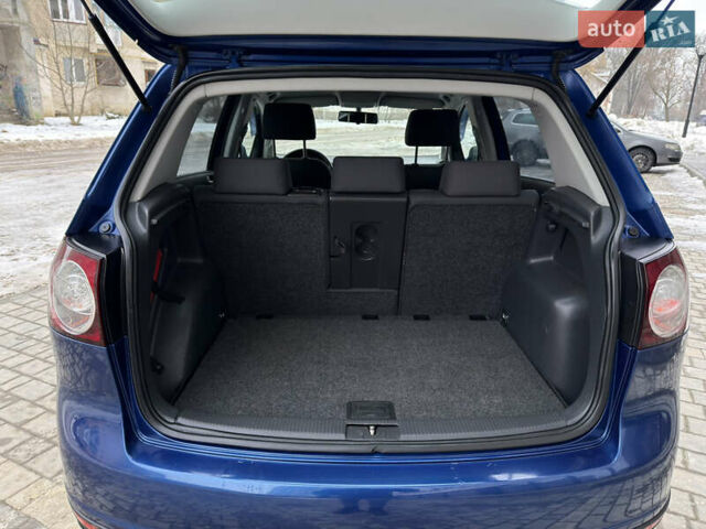 Синій Фольксваген Golf Plus, об'ємом двигуна 1.6 л та пробігом 303 тис. км за 6850 $, фото 49 на Automoto.ua