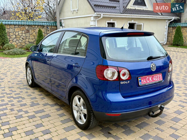 Синий Фольксваген Гольф Плюс, объемом двигателя 1.6 л и пробегом 202 тыс. км за 5900 $, фото 21 на Automoto.ua