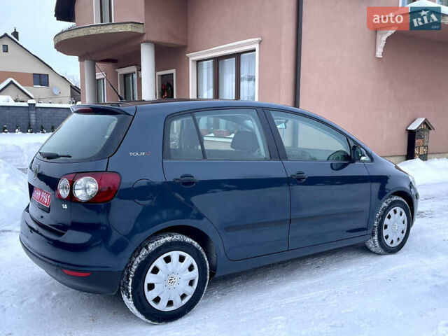 Синий Фольксваген Гольф Плюс, объемом двигателя 1.6 л и пробегом 214 тыс. км за 5250 $, фото 8 на Automoto.ua