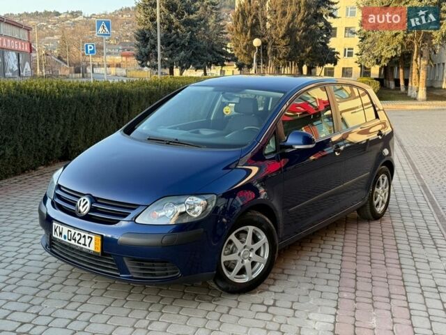 Синий Фольксваген Гольф Плюс, объемом двигателя 1.6 л и пробегом 180 тыс. км за 6199 $, фото 1 на Automoto.ua