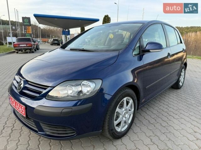Синий Фольксваген Гольф Плюс, объемом двигателя 1.6 л и пробегом 180 тыс. км за 5999 $, фото 42 на Automoto.ua
