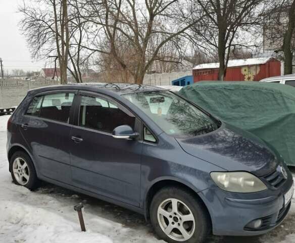 Синій Фольксваген Golf Plus, об'ємом двигуна 1.6 л та пробігом 240 тис. км за 6500 $, фото 1 на Automoto.ua