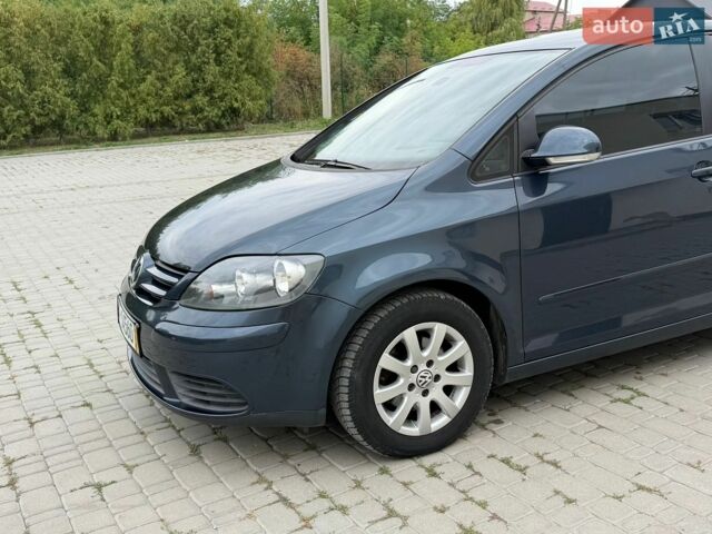 Синій Фольксваген Golf Plus, об'ємом двигуна 1.6 л та пробігом 232 тис. км за 6500 $, фото 13 на Automoto.ua