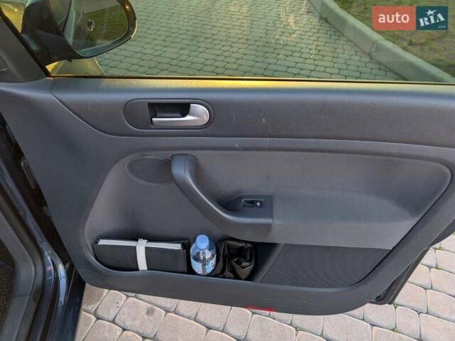 Синій Фольксваген Golf Plus, об'ємом двигуна 1.4 л та пробігом 219 тис. км за 6500 $, фото 25 на Automoto.ua