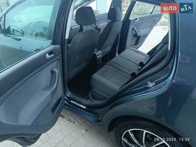 Синий Фольксваген Гольф Плюс, объемом двигателя 1.6 л и пробегом 154 тыс. км за 6999 $, фото 15 на Automoto.ua