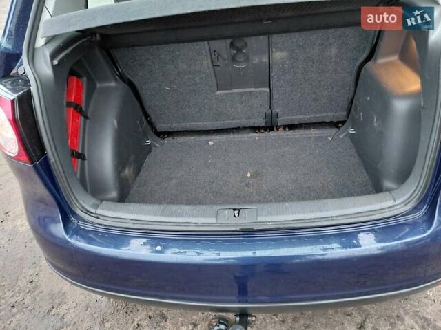 Синій Фольксваген Golf Plus, об'ємом двигуна 1.6 л та пробігом 177 тис. км за 5200 $, фото 6 на Automoto.ua