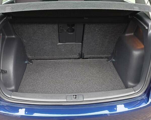 Синий Фольксваген Гольф Плюс, объемом двигателя 1.6 л и пробегом 156 тыс. км за 6100 $, фото 19 на Automoto.ua