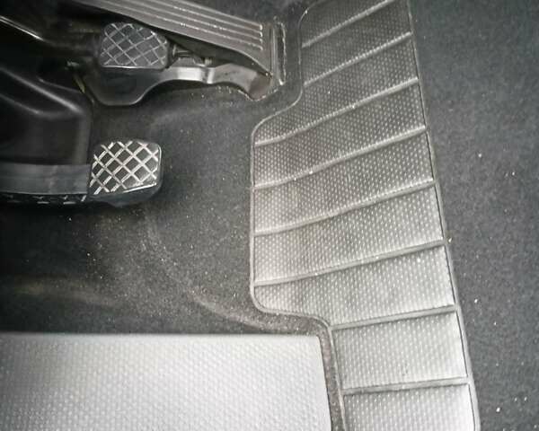 Синий Фольксваген Гольф Плюс, объемом двигателя 1.6 л и пробегом 156 тыс. км за 6100 $, фото 16 на Automoto.ua