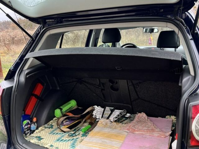 Синий Фольксваген Гольф Плюс, объемом двигателя 1.6 л и пробегом 178 тыс. км за 5900 $, фото 6 на Automoto.ua