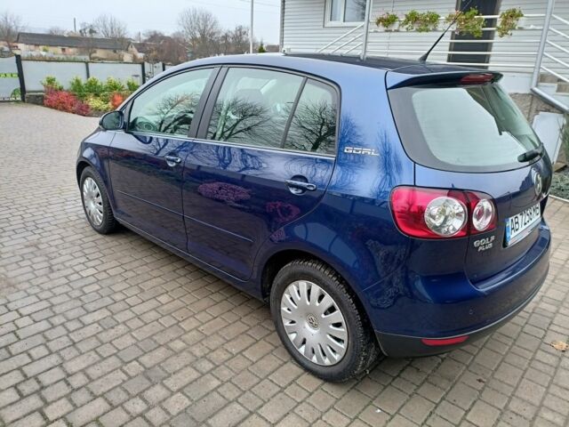 Синий Фольксваген Гольф Плюс, объемом двигателя 1.6 л и пробегом 156 тыс. км за 6300 $, фото 5 на Automoto.ua