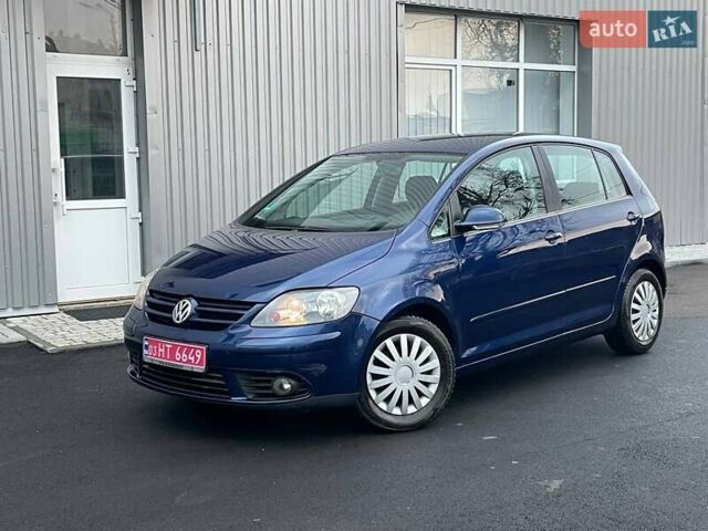 Синий Фольксваген Гольф Плюс, объемом двигателя 0 л и пробегом 185 тыс. км за 5000 $, фото 3 на Automoto.ua