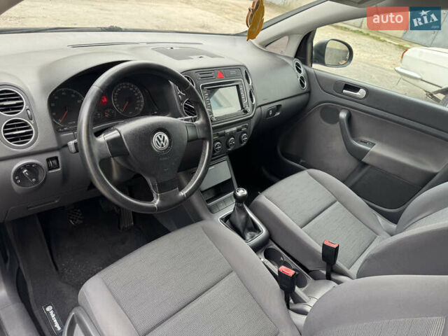 Синій Фольксваген Golf Plus, об'ємом двигуна 1.6 л та пробігом 191 тис. км за 5999 $, фото 12 на Automoto.ua