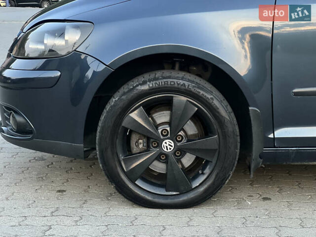 Синий Фольксваген Гольф Плюс, объемом двигателя 1.6 л и пробегом 195 тыс. км за 6200 $, фото 14 на Automoto.ua