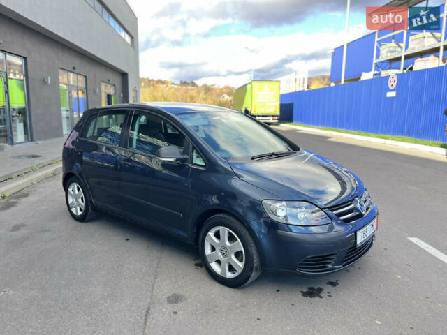 Синий Фольксваген Гольф Плюс, объемом двигателя 1.6 л и пробегом 167 тыс. км за 6300 $, фото 5 на Automoto.ua