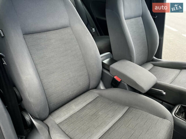 Синий Фольксваген Гольф Плюс, объемом двигателя 1.6 л и пробегом 167 тыс. км за 6300 $, фото 43 на Automoto.ua