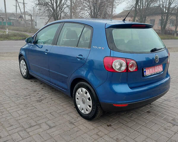 Синій Фольксваген Golf Plus, об'ємом двигуна 1.6 л та пробігом 162 тис. км за 5750 $, фото 4 на Automoto.ua