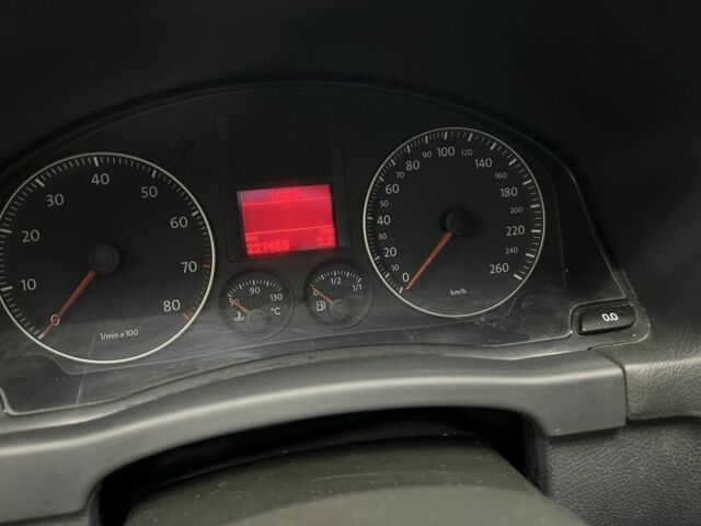 Синий Фольксваген Гольф Плюс, объемом двигателя 1.6 л и пробегом 220 тыс. км за 5700 $, фото 10 на Automoto.ua