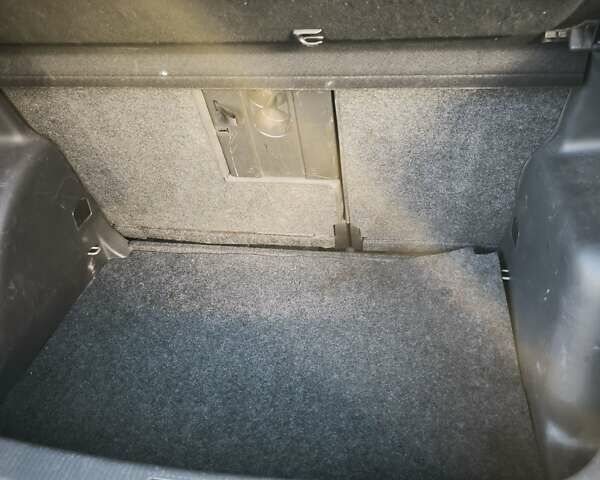 Синий Фольксваген Гольф Плюс, объемом двигателя 1.4 л и пробегом 202 тыс. км за 6500 $, фото 14 на Automoto.ua