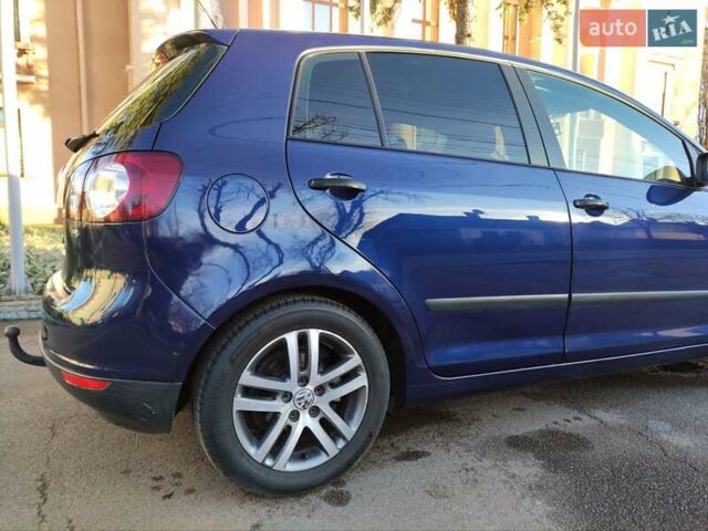 Синий Фольксваген Гольф Плюс, объемом двигателя 1.6 л и пробегом 226 тыс. км за 5700 $, фото 1 на Automoto.ua