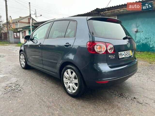 Синий Фольксваген Гольф Плюс, объемом двигателя 1.9 л и пробегом 223 тыс. км за 8200 $, фото 3 на Automoto.ua